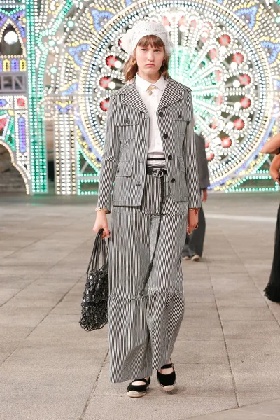 Look 65